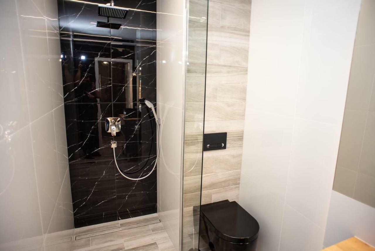 Apartament Antresola Drzewna Apartment เจโลนากูรา ภายนอก รูปภาพ