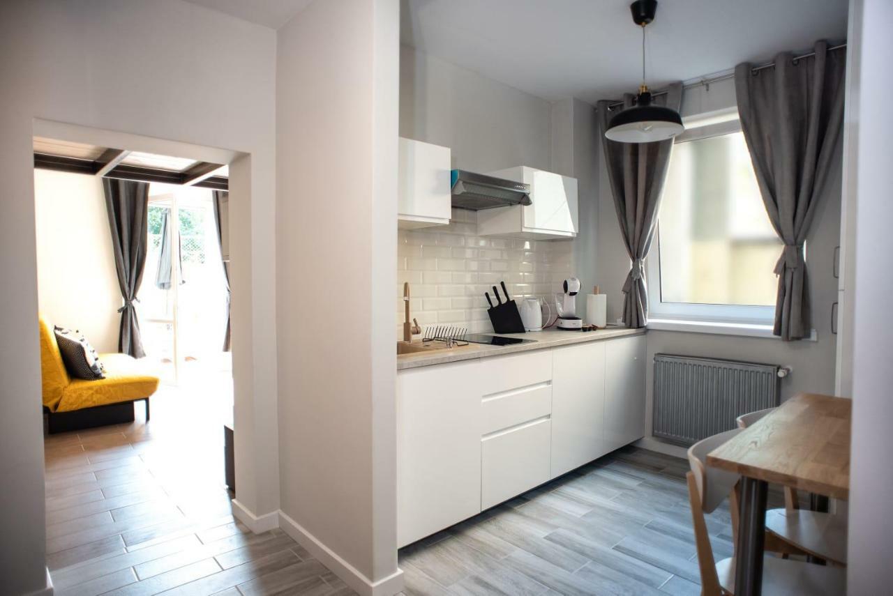 Apartament Antresola Drzewna Apartment เจโลนากูรา ภายนอก รูปภาพ