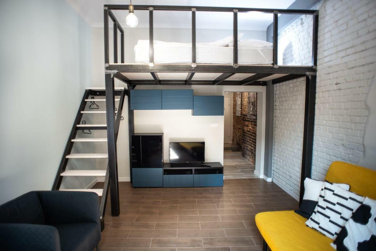 Apartament Antresola Drzewna Apartment เจโลนากูรา ภายนอก รูปภาพ